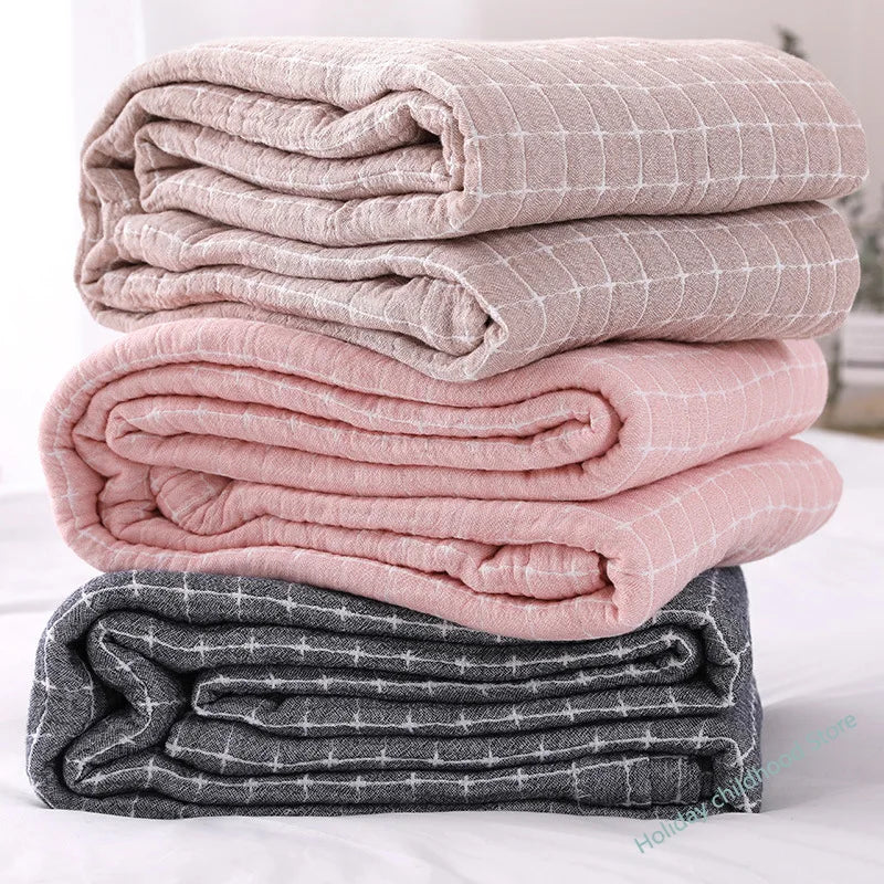 Simple Casual Cotton Blanket in a Check Design - Soft and Comfortable for Your Home