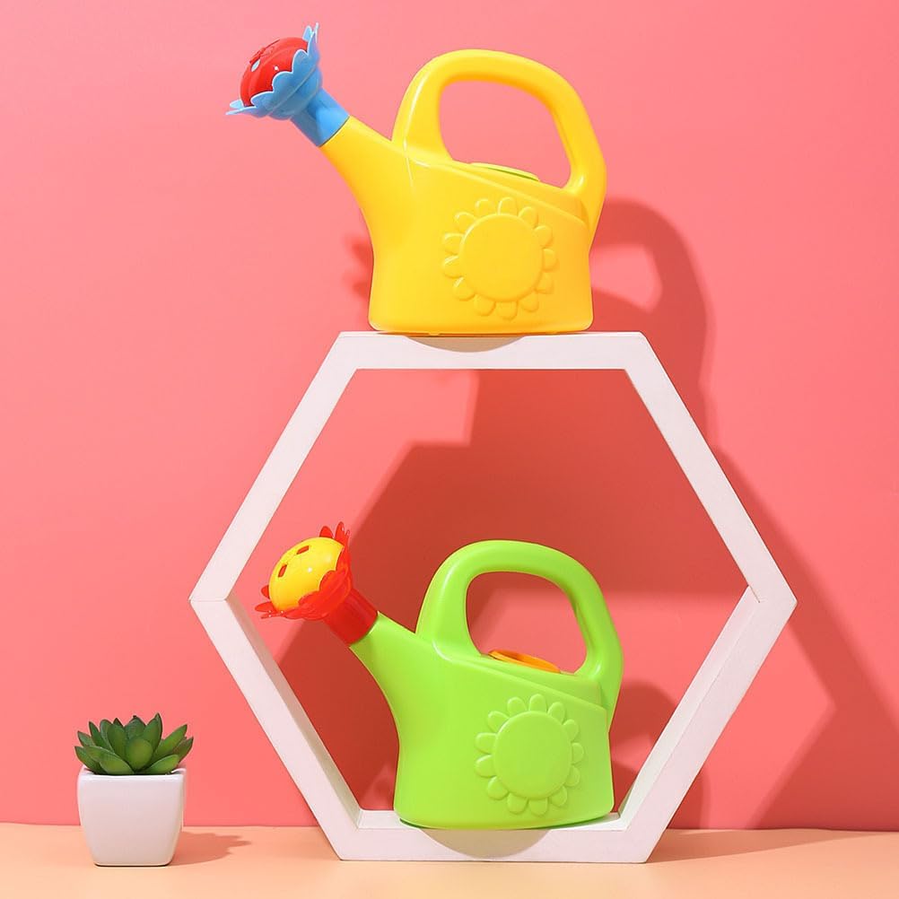 Children 's Watering Can with Flower Mouth - Colourful Plastic Watering Can for Little Gardeners