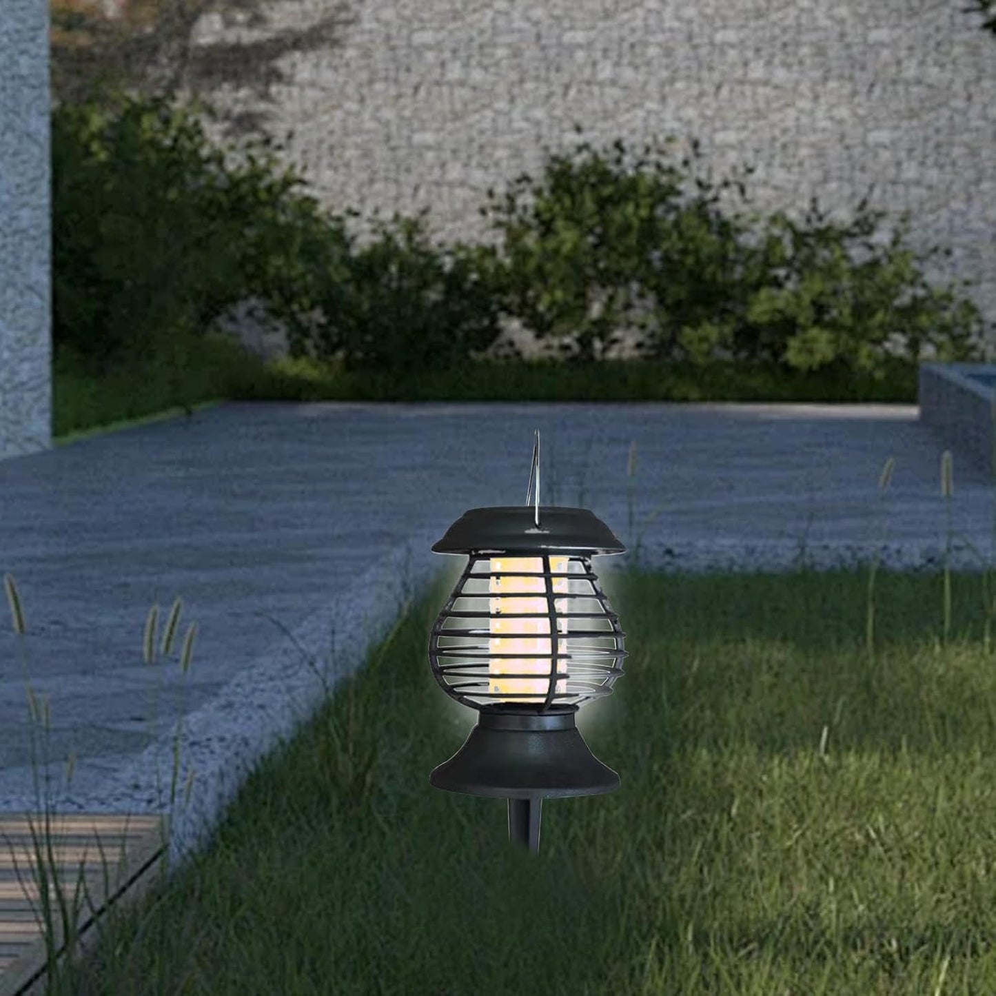 Solar Insect Repellent Lamp with Led Light - Effective Mosquito Control for the Garden