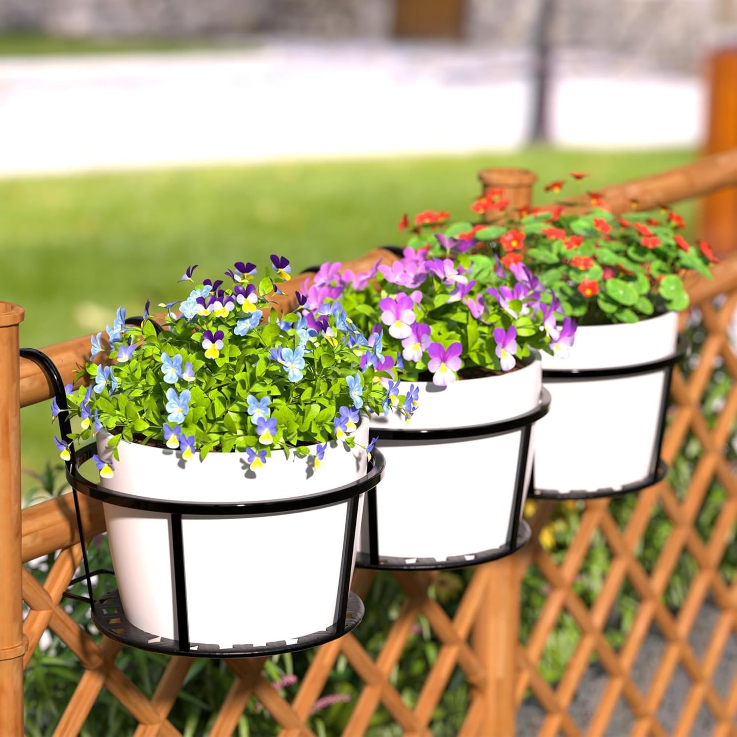 Hanging Metal Plant Basket - Balcony Plant Pot with Hook for Garden and Terrace
