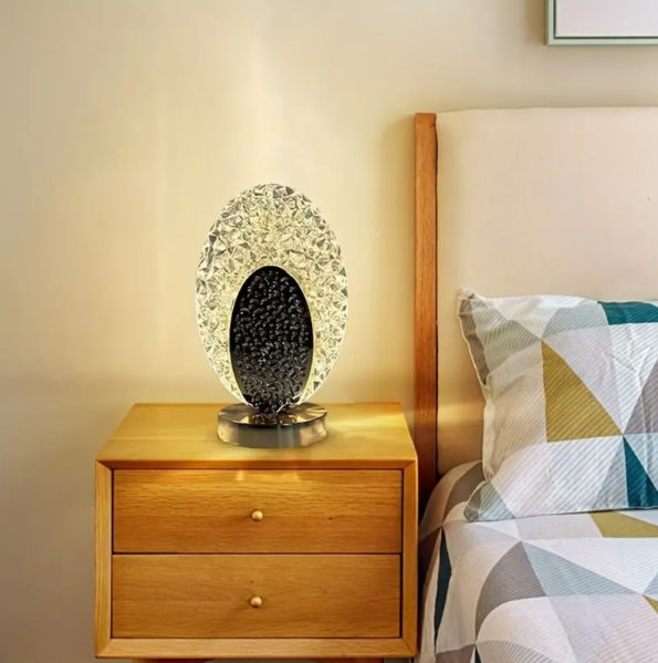 Elegant Table Lamp In Peacock Design