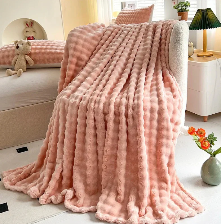 Luxurious Fleece Blanket With Bubble Structure