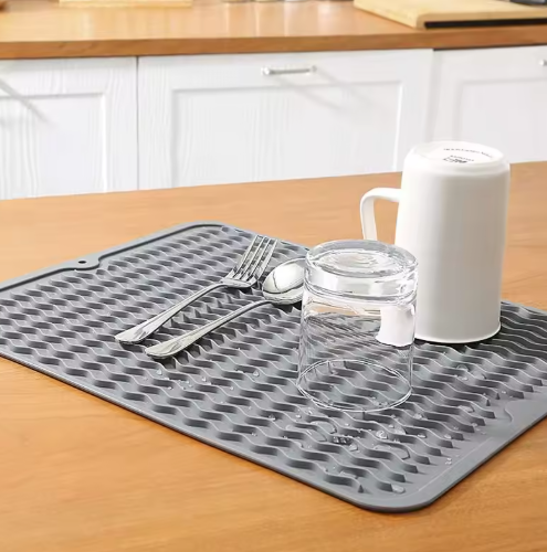 Sustainable Silicone Drip Mat - Versatile and Heat-Resistant
