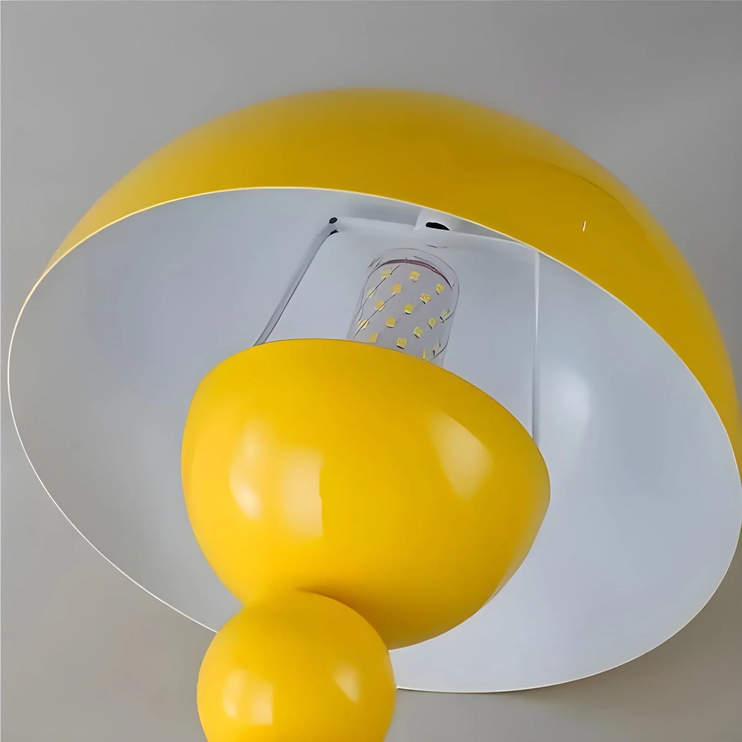 Modern Table Lamp in Scandinavian Design with Gold Accents