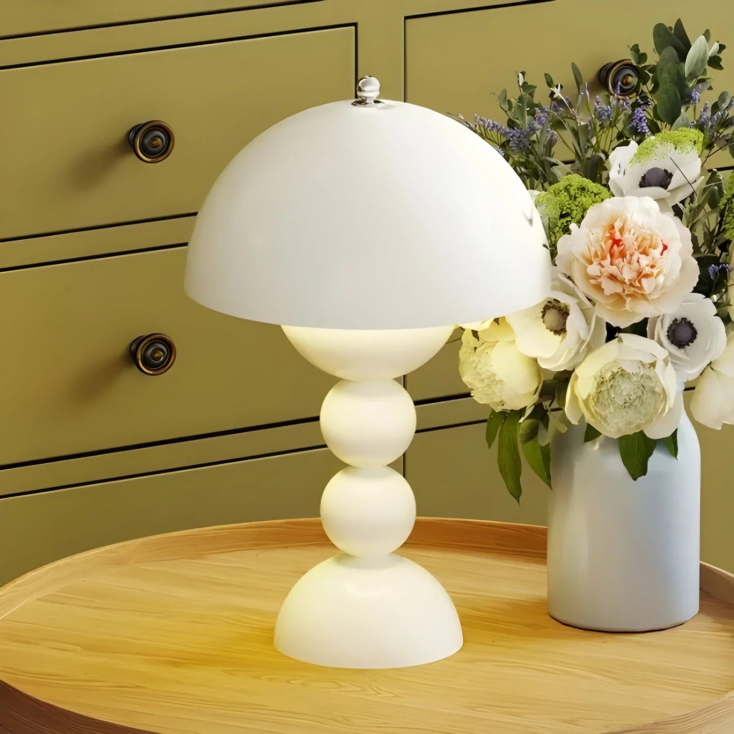 Modern Table Lamp in Scandinavian Design with Gold Accents