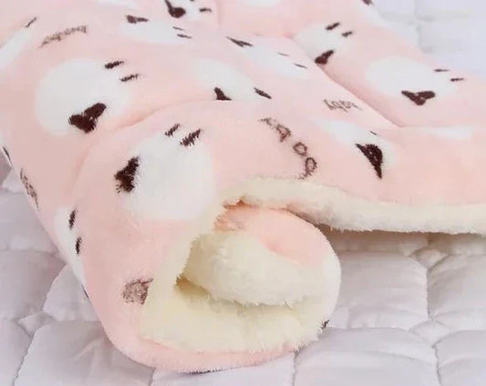 Cuddly Heat Cushion For Cats