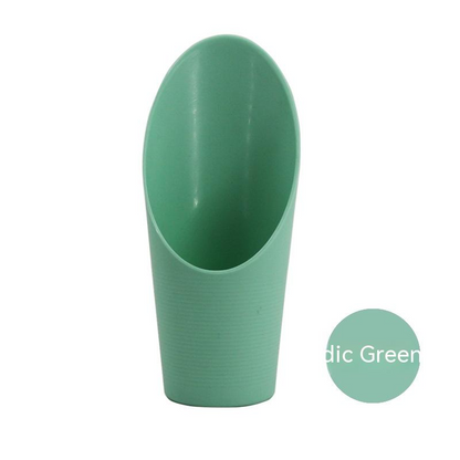 Plastic Planting Shovel - Practical Tool for Moving and Fertilising Plants