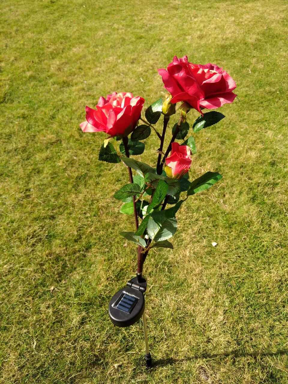 Solar - Powered Rose Lights - Garden Plug with Solar Panel for Decorative Lighting