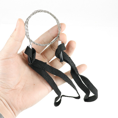 Wire Saw for Garden and Outdoor Use - Compact Saw for Adventures and Gardening