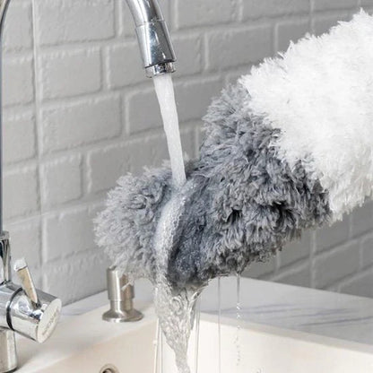 Extendable Feather Duster with Extension Pole for Corners and Ceilings