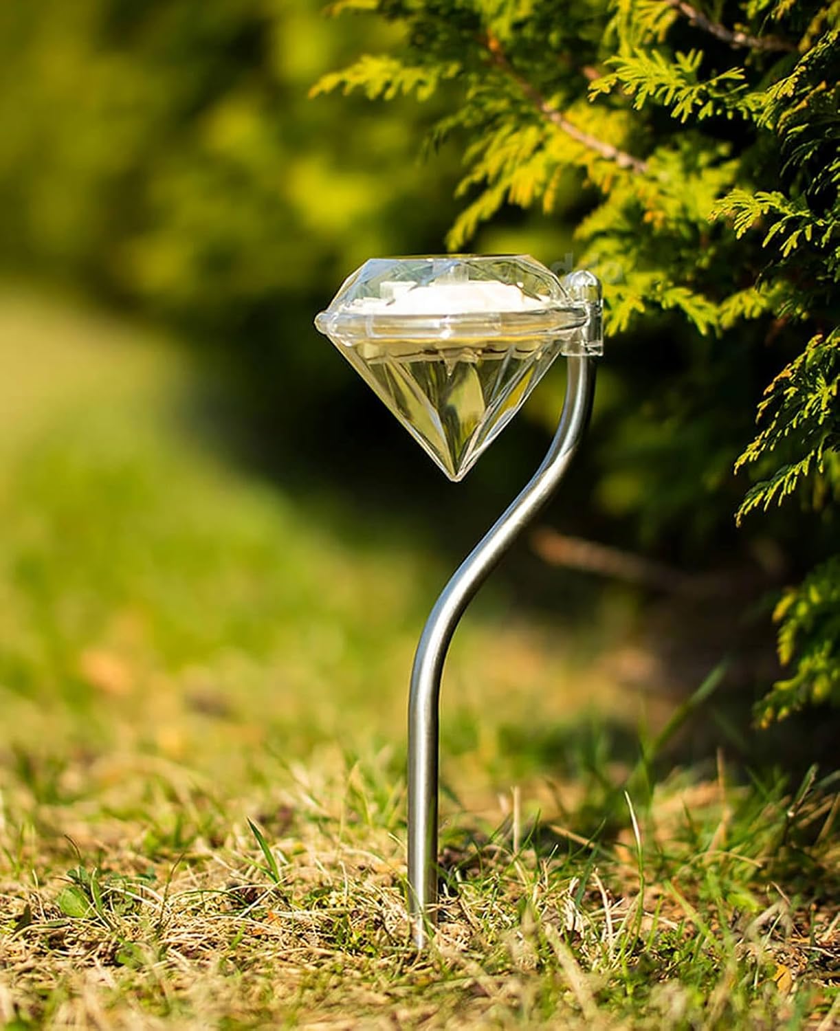 Diamond - Shaped Solar Garden Light - Led Lamps For Outdoor Use For Decoration And Lighting