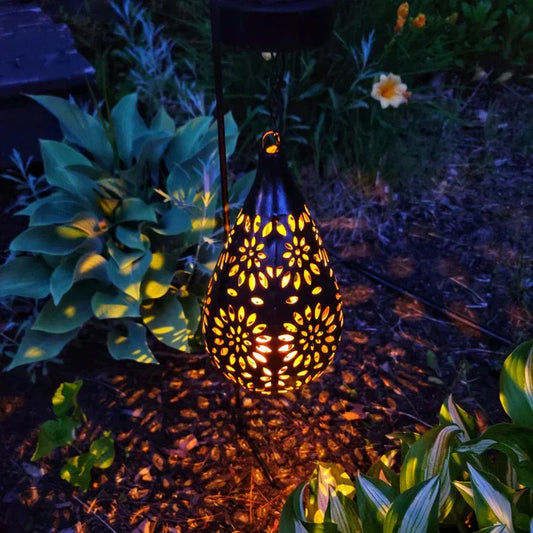 Solar - Powered & Weather - Resistant Garden Lamp in Floral Design - for Stylish Outdoor Lighting