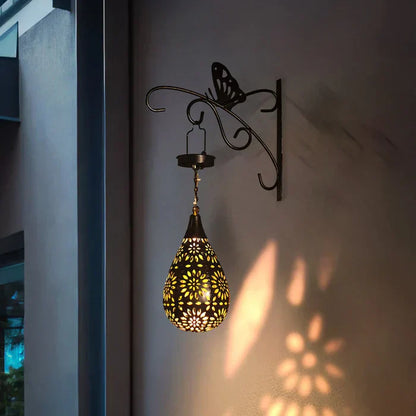 Solar - Powered & Weather - Resistant Garden Lamp in Floral Design - for Stylish Outdoor Lighting