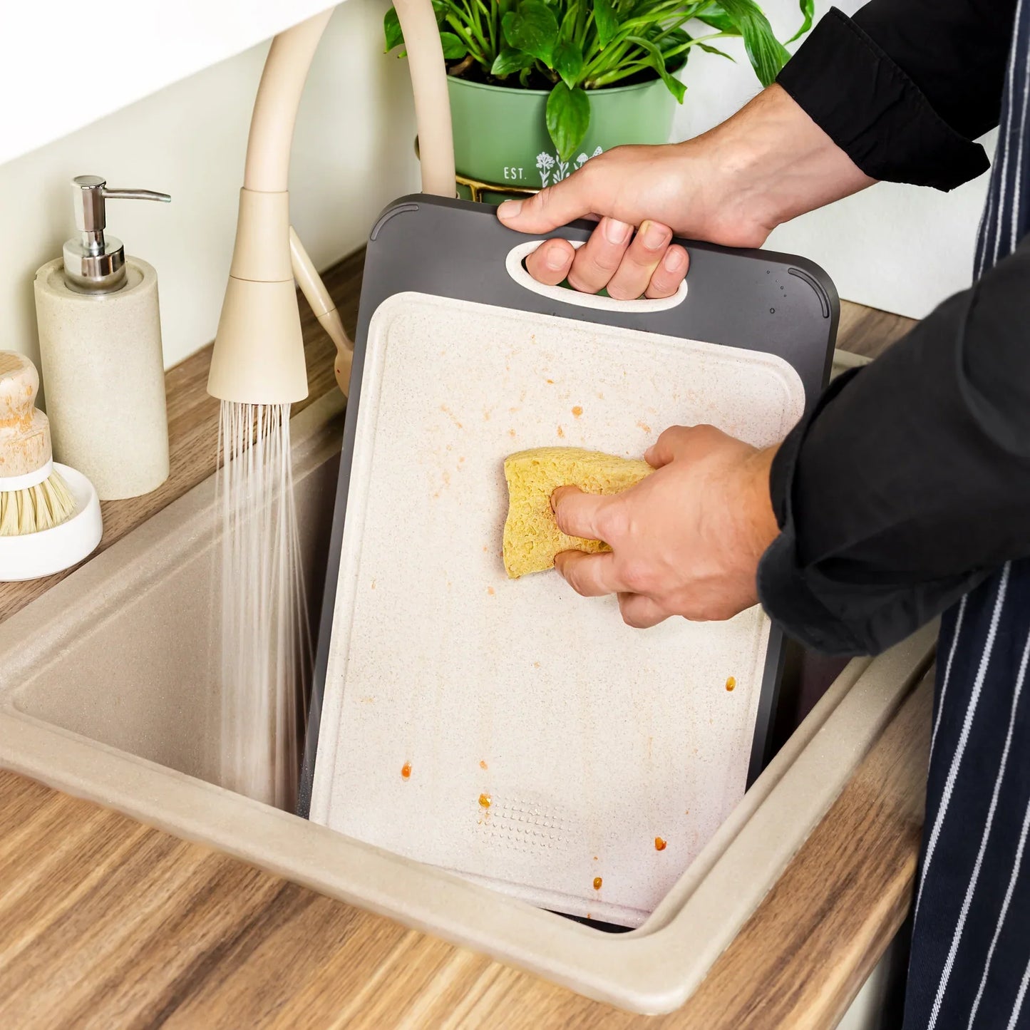 Hygienic Stainless Steel Cutting Board With Non - Slip Handle For Precise Cutting