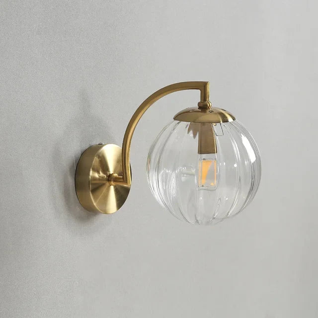 Elegant Wall Light With Glass Design