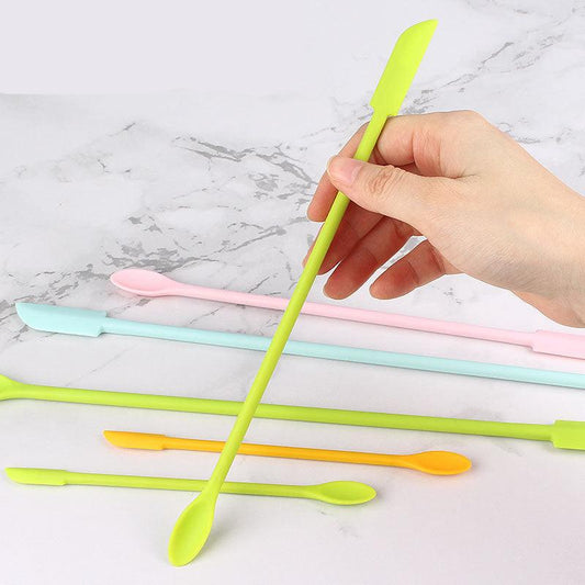 Practical Mini Spatula for Skincare Products