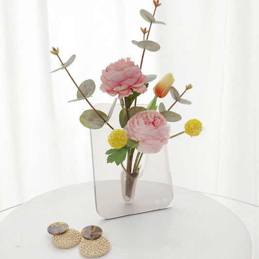 Elegant Acrylic Flower Vase