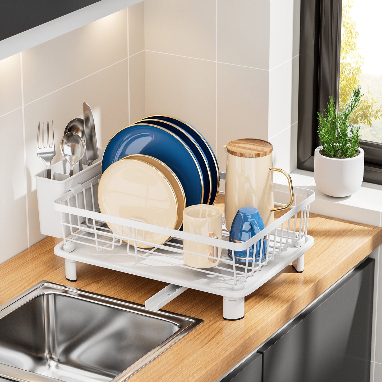 Practical Crockery Dryer With Water Drain