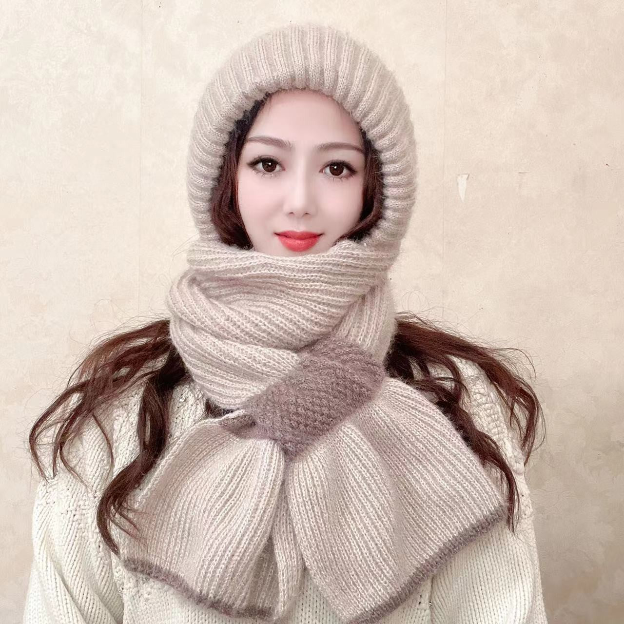Warmer 2-in-1 Hooded Scarf