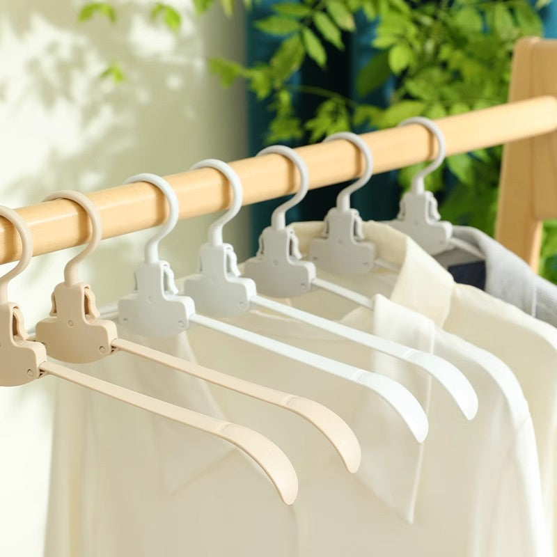 Practical Foldable Clothes Hanger