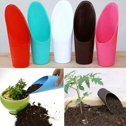 Plastic Planting Shovel - Practical Tool for Moving and Fertilising Plants
