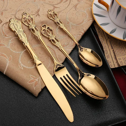 Luxurious 24 - Piece Gold Cutlery Set with Elegant Decoration
