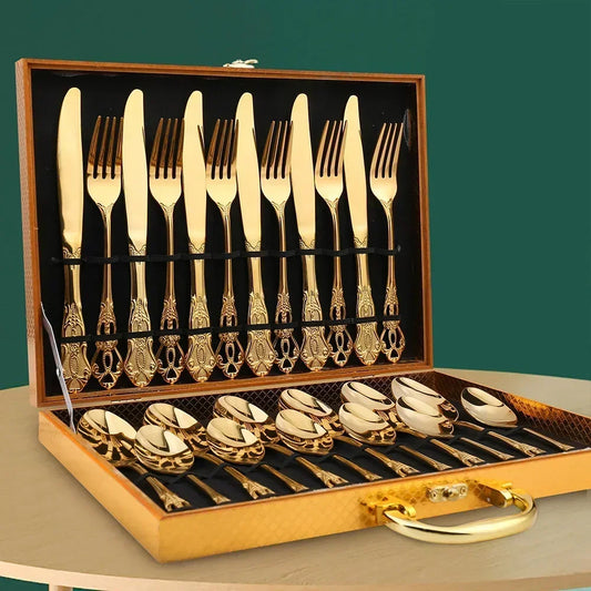Luxurious 24 - Piece Gold Cutlery Set with Elegant Decoration