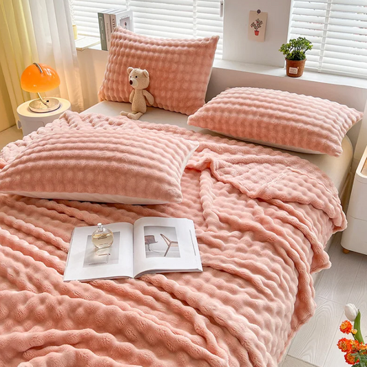 Luxurious Fleece Blanket With Bubble Structure
