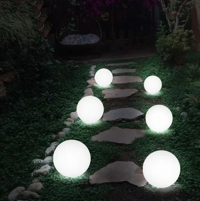 Round Garden Lamp