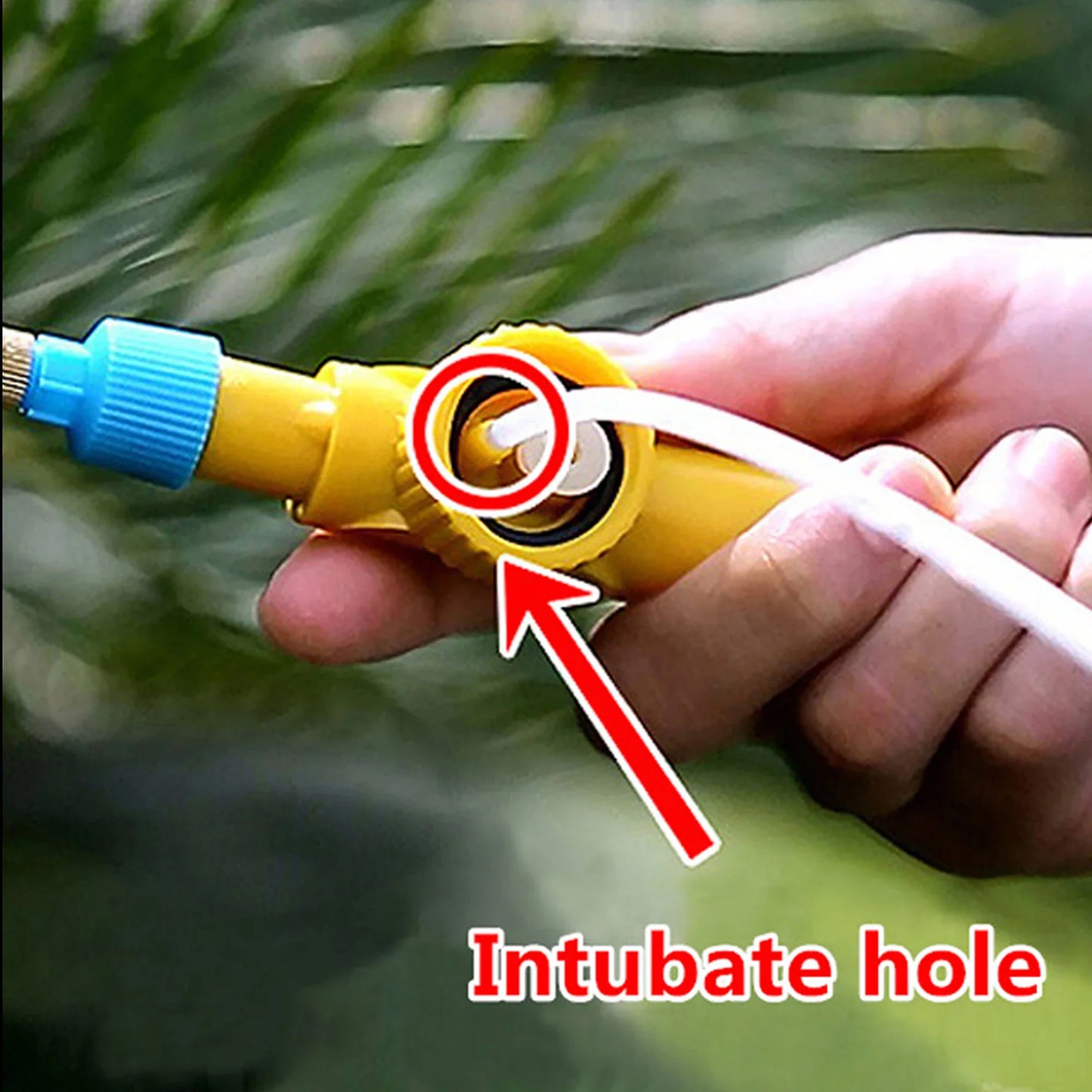 Adjustable Spray Bottle Air Pump - Compact , Lightweight Garden Sprayer