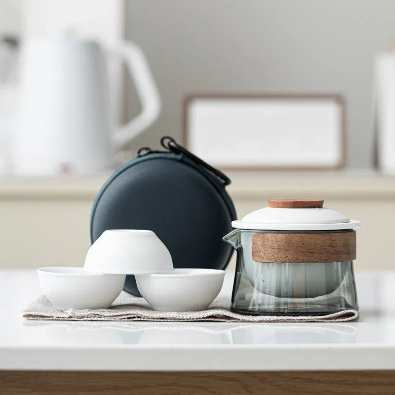 Portable And Stylish Tea Set With Teapot And Cups - Perfect For Travelling